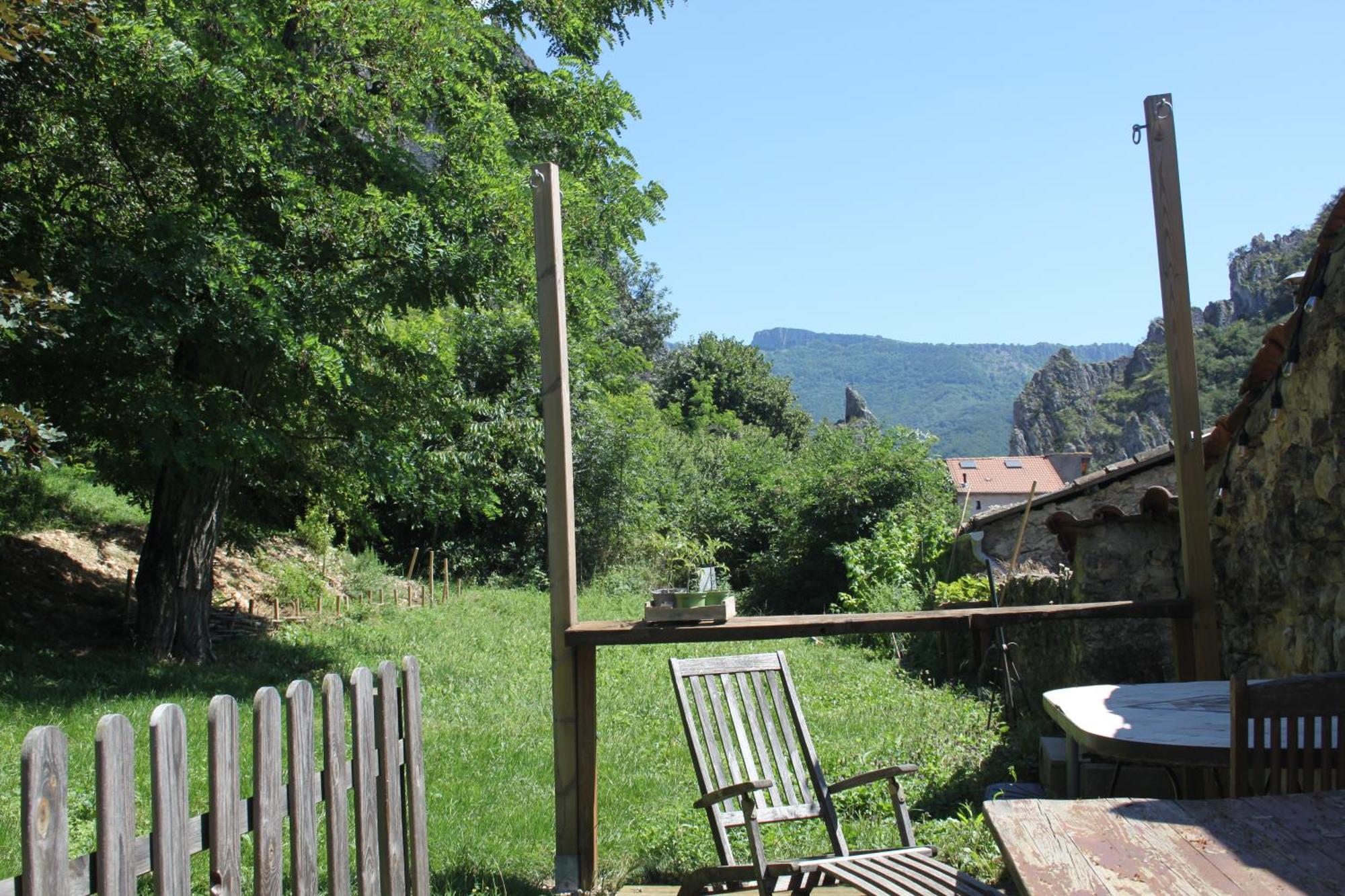 Comfortable Village Apartment In Barbieres With Access To Large Garden With Beautiful Views Exteriör bild